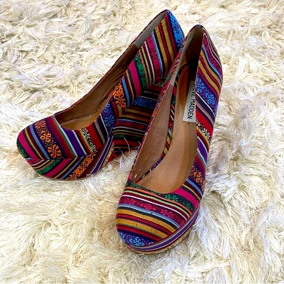 Steve‎ Madden•Pammy Tribal Woven Wedges•Sz 8.5M - Picture 9 of 9
